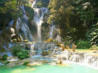 kuang_si_waterfall_l.jpg